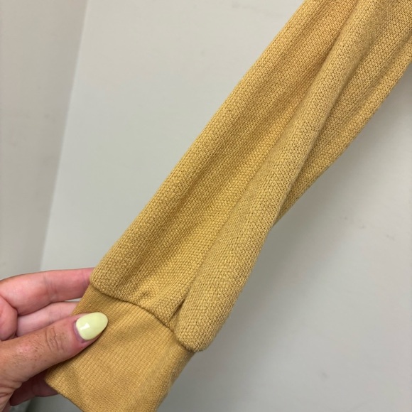 Urban Outfitters Out From Under Emmy Thermal Top - Picture 3 of 13